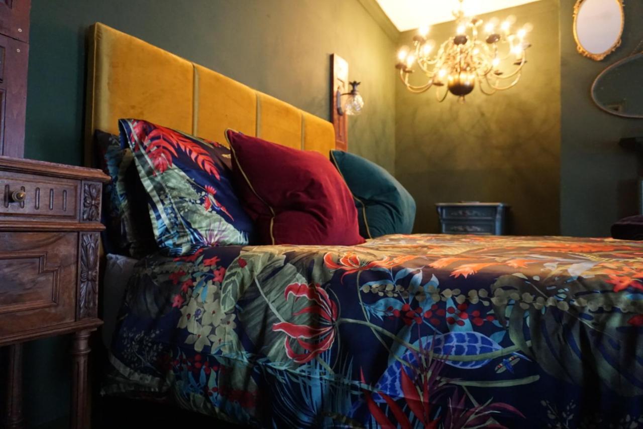Mademoiselle's Boutique Apartment Whitby